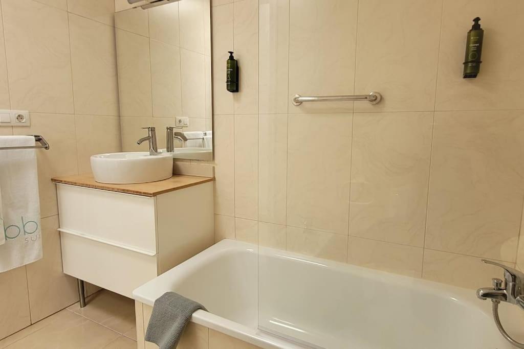 Sabbia Suites Mon Amour ปลายาบลังกา ภายนอก รูปภาพ